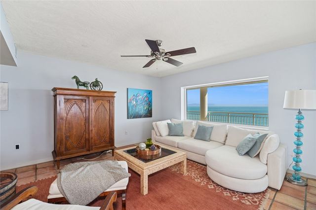 989 N Highway A1A 5, Indialantic, FL 32903