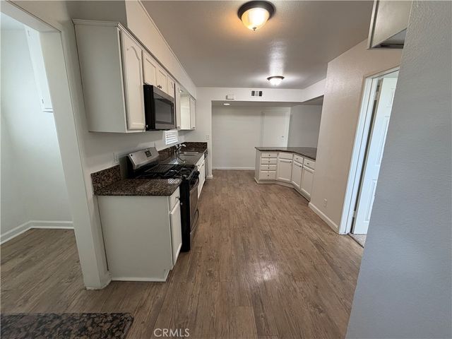6754 Karen Lane, Jurupa Valley, CA 92509