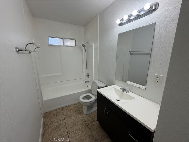 6754 Karen Lane, Jurupa Valley, CA 92509