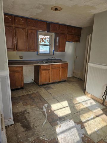 552 Pine Avenue, Grand Rapids, MI 49504