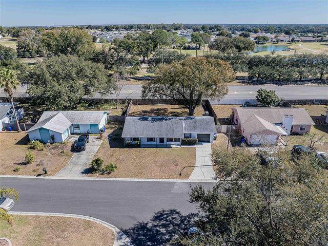 5653 LA SERENA AVENUE, Lakeland, FL 33809