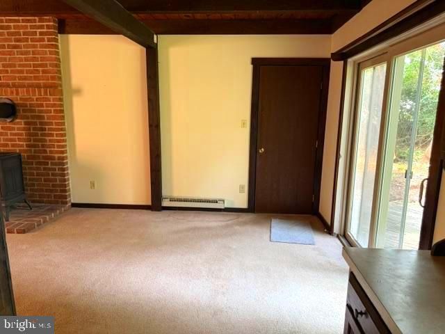 319 CAROL LYNN DR, Willow Street, PA 17584