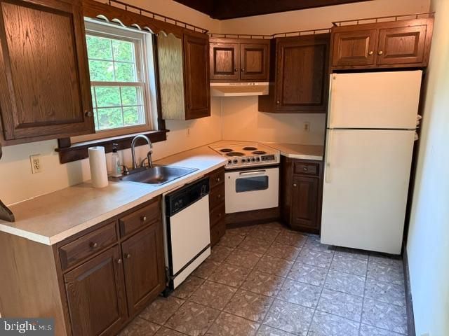 319 CAROL LYNN DR, Willow Street, PA 17584