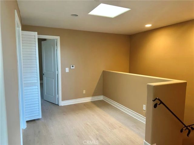 5555 Carpenter 4, Valley Village, CA 91607