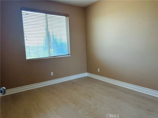 5555 Carpenter 4, Valley Village, CA 91607