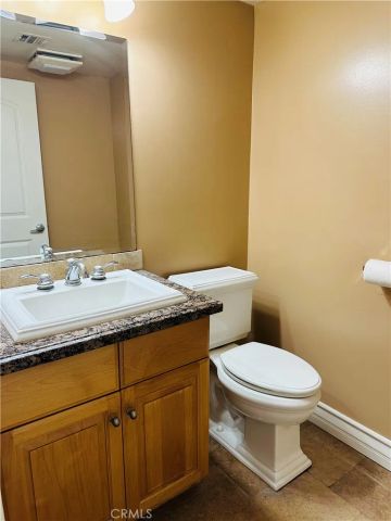 5555 Carpenter 4, Valley Village, CA 91607