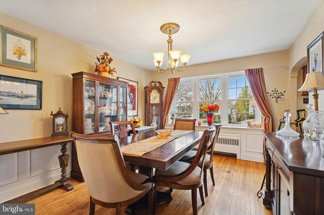 145 MERRYBROOK DR, Havertown, PA 19083