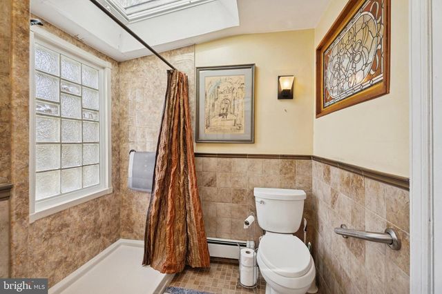 145 MERRYBROOK DR, Havertown, PA 19083