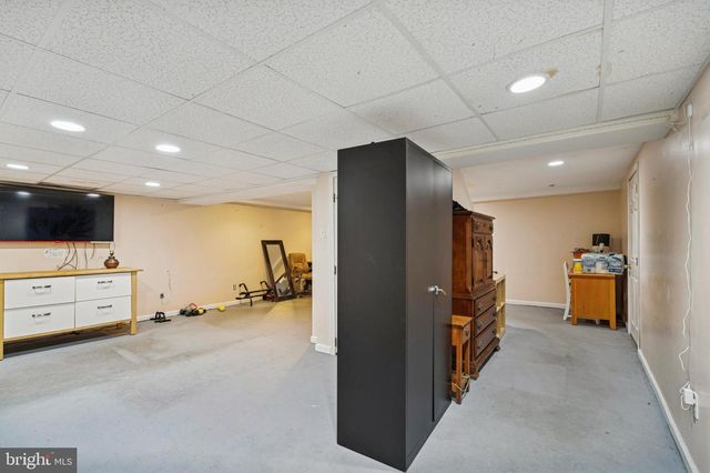 145 MERRYBROOK DR, Havertown, PA 19083