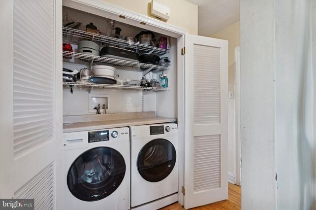 145 MERRYBROOK DR, Havertown, PA 19083