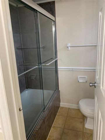 15015 Gladebrook Drive, Houston, TX 77068