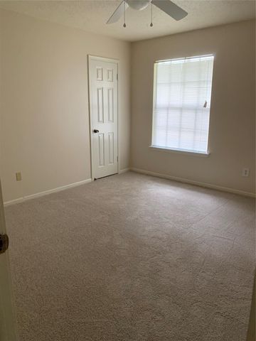 15015 Gladebrook Drive, Houston, TX 77068