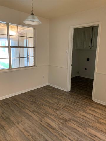 15015 Gladebrook Drive, Houston, TX 77068