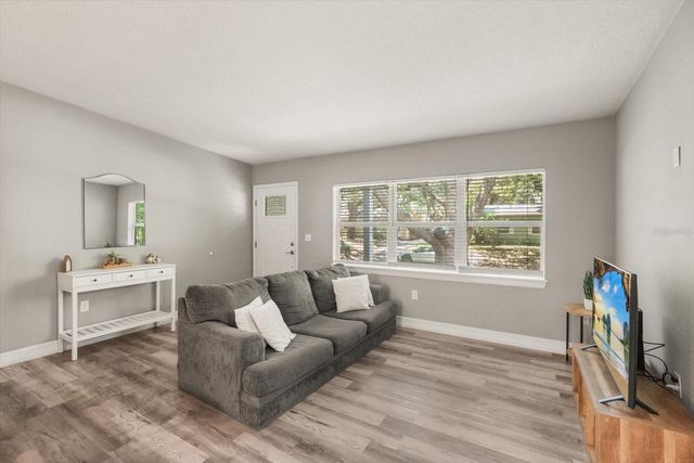 107 E LAUREN COURT, Casselberry, FL 32730
