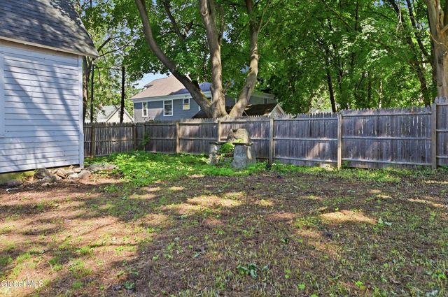 69 Prospect Avenue, Gloversville, NY 12078