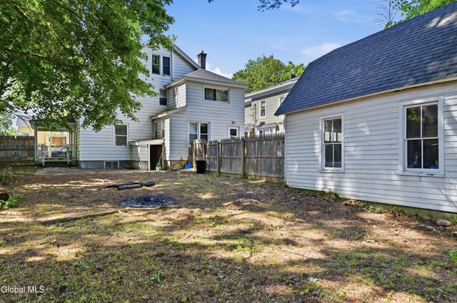 69 Prospect Avenue, Gloversville, NY 12078