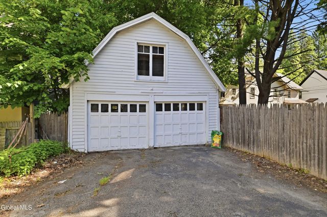 69 Prospect Avenue, Gloversville, NY 12078