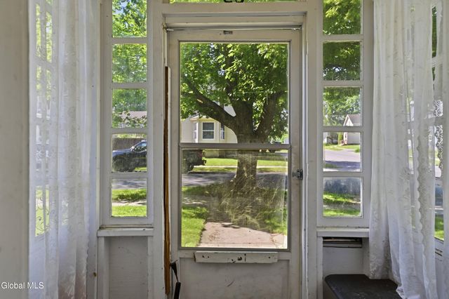 69 Prospect Avenue, Gloversville, NY 12078