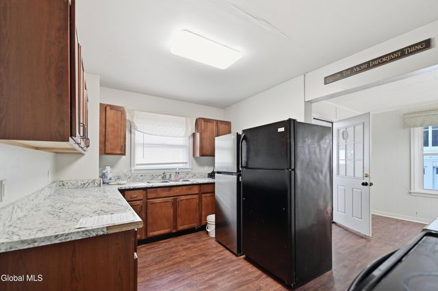 69 Prospect Avenue, Gloversville, NY 12078