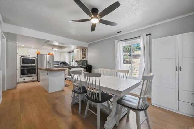 2351 Stewart Place, Escondido, CA 92027