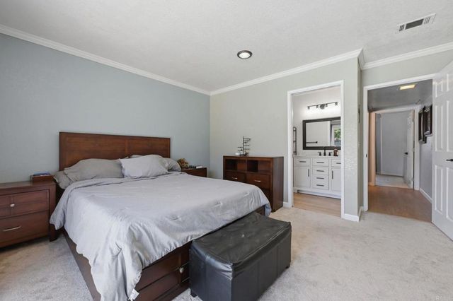 2351 Stewart Place, Escondido, CA 92027