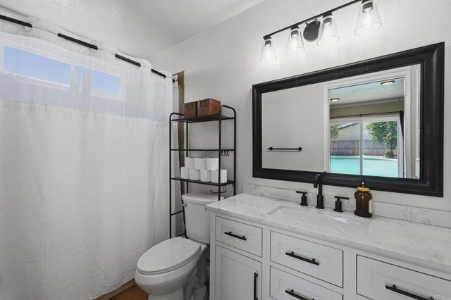 2351 Stewart Place, Escondido, CA 92027