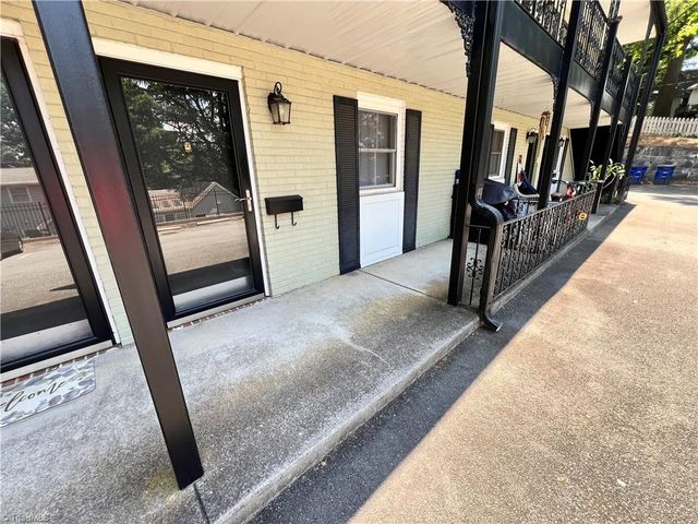 1310 Brookstown Avenue 5, Winston-salem, NC 27101