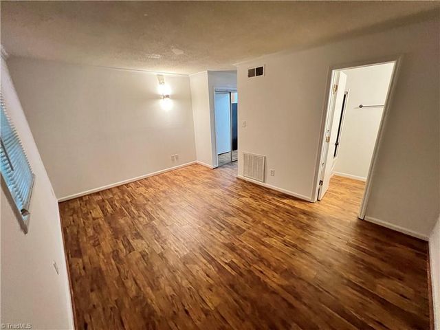 1310 Brookstown Avenue 5, Winston-salem, NC 27101