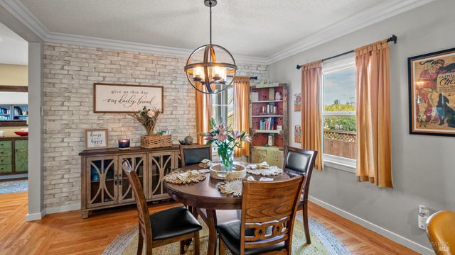 725 Valle Vista Ave, Vallejo, CA 94590