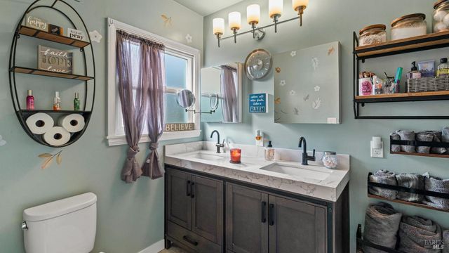 725 Valle Vista Ave, Vallejo, CA 94590