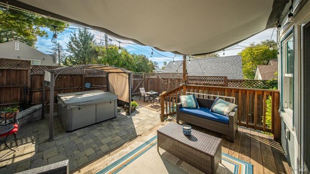 725 Valle Vista Ave, Vallejo, CA 94590