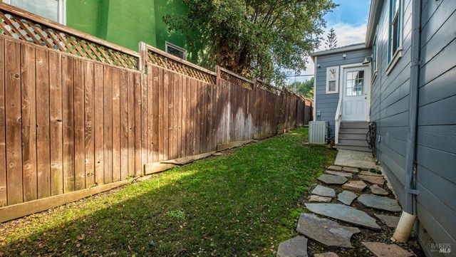 725 Valle Vista Ave, Vallejo, CA 94590