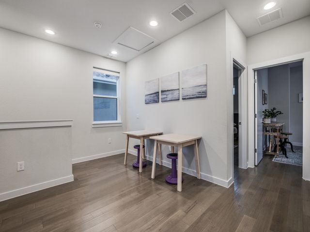 5404 Winton Street, Dallas, TX 75206