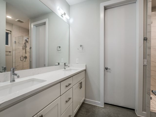 5404 Winton Street, Dallas, TX 75206