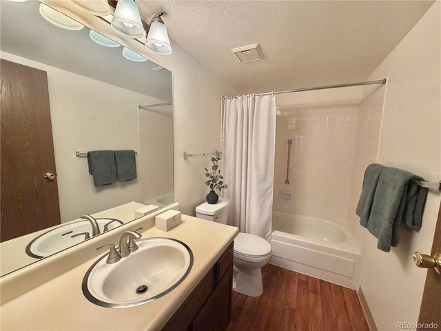 13890 E Marina Drive 305, Aurora, CO 80014