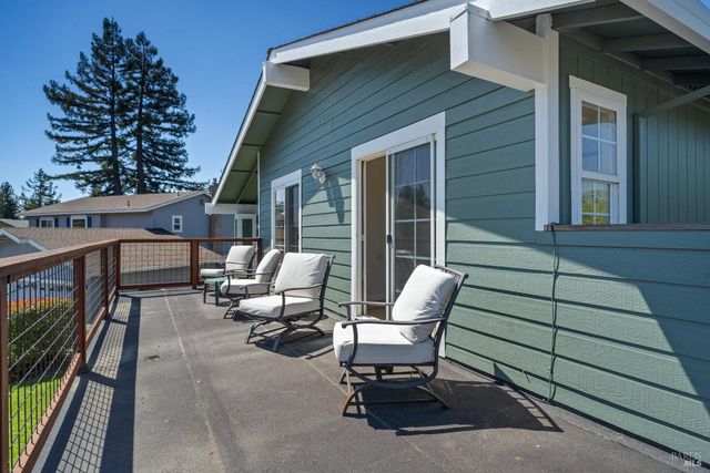 4491 Filbert Ct, Rohnert Park, CA 94928