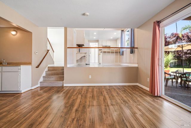 4491 Filbert Ct, Rohnert Park, CA 94928