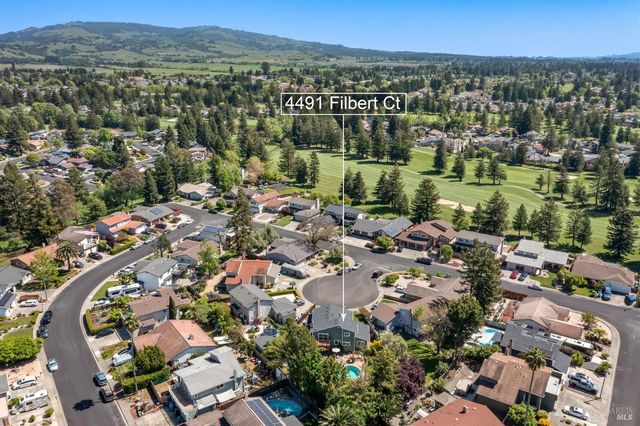 4491 Filbert Ct, Rohnert Park, CA 94928