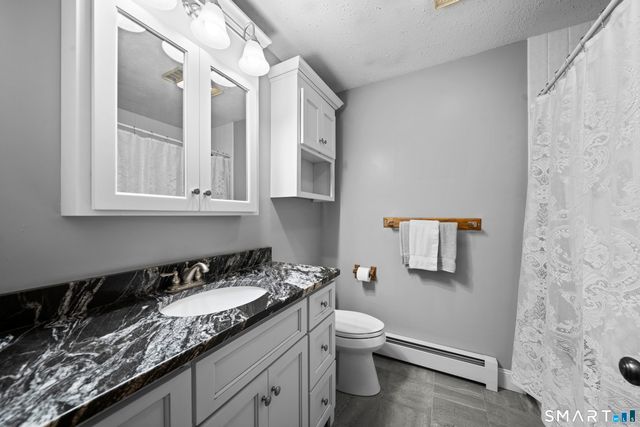 55 Hacienda Circle, Southington, CT 06479