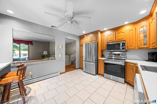 55 Hacienda Circle, Southington, CT 06479