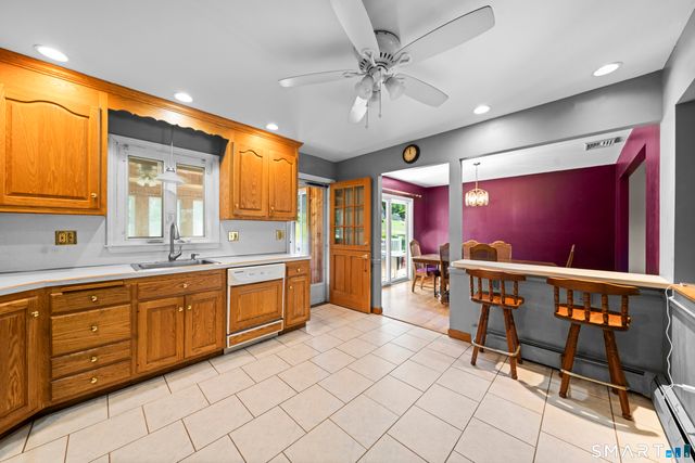 55 Hacienda Circle, Southington, CT 06479