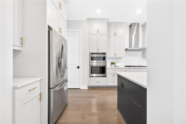 140 Wards Crossing Way, Johns Creek, GA 30022
