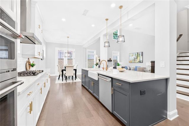 140 Wards Crossing Way, Johns Creek, GA 30022