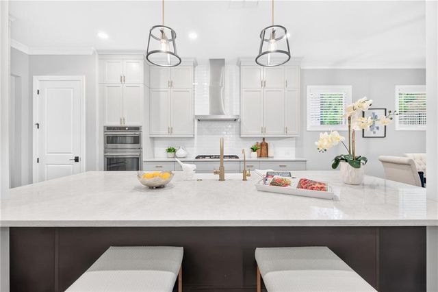 140 Wards Crossing Way, Johns Creek, GA 30022