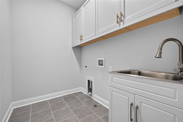 140 Wards Crossing Way, Johns Creek, GA 30022