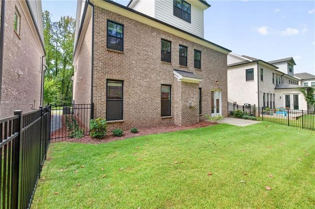140 Wards Crossing Way, Johns Creek, GA 30022