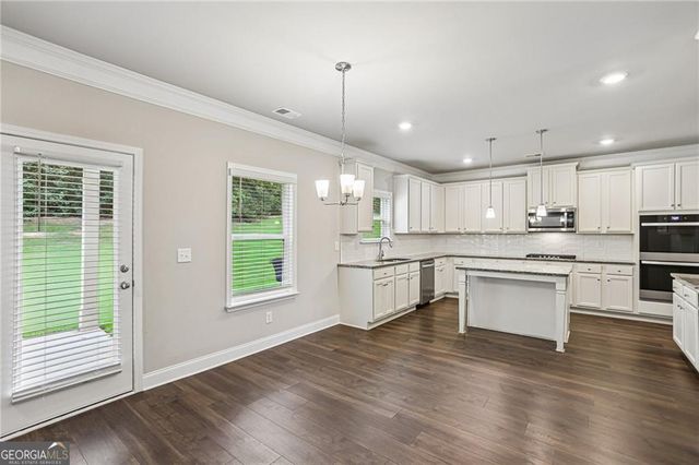 525 Gregs Place, Mcdonough, GA 30253
