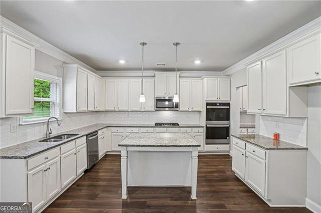 525 Gregs Place, Mcdonough, GA 30253