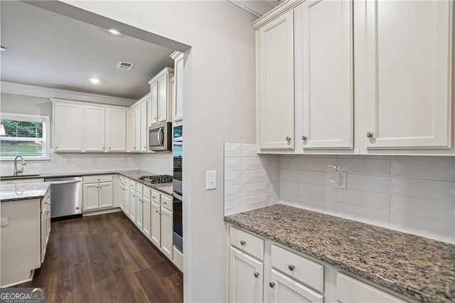525 Gregs Place, Mcdonough, GA 30253