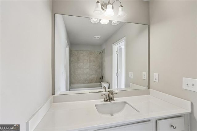 525 Gregs Place, Mcdonough, GA 30253